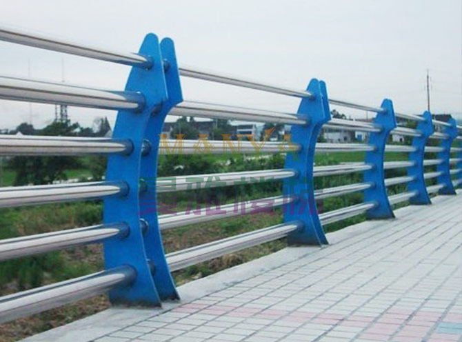 彎（wān）月鍍鋅橋梁護欄 JH-Q20